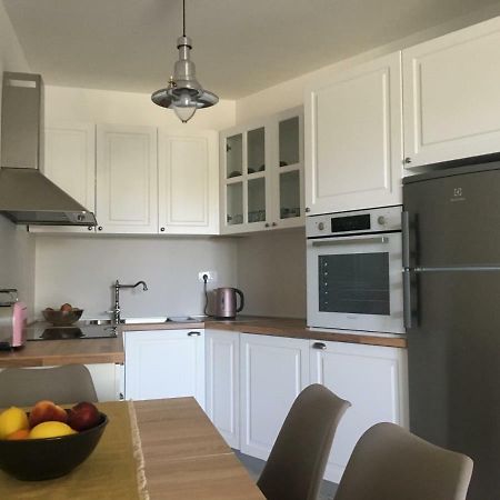 Holly Apartman Умаг Екстериор снимка