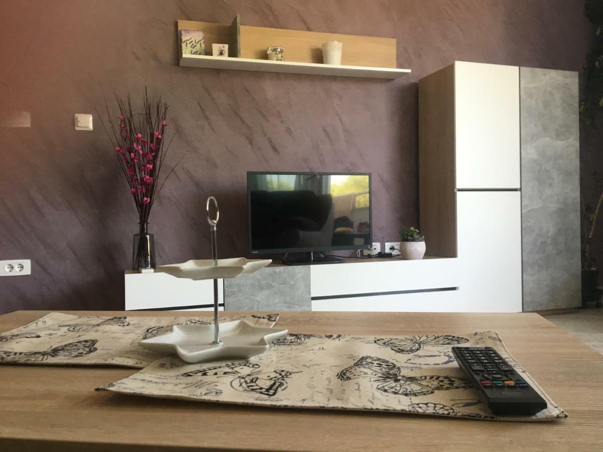Holly Apartman Умаг Екстериор снимка